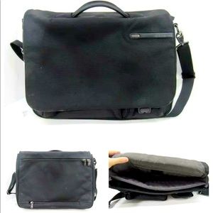 Tumi briefcase black bag laptop